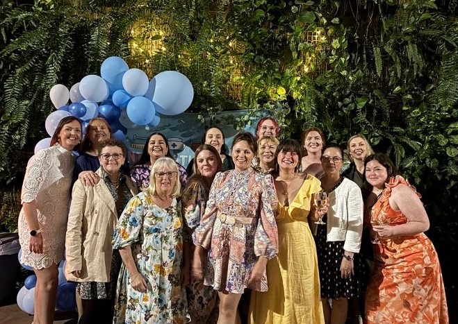 Guest in a group at a cocktail evening for International Nurses Day