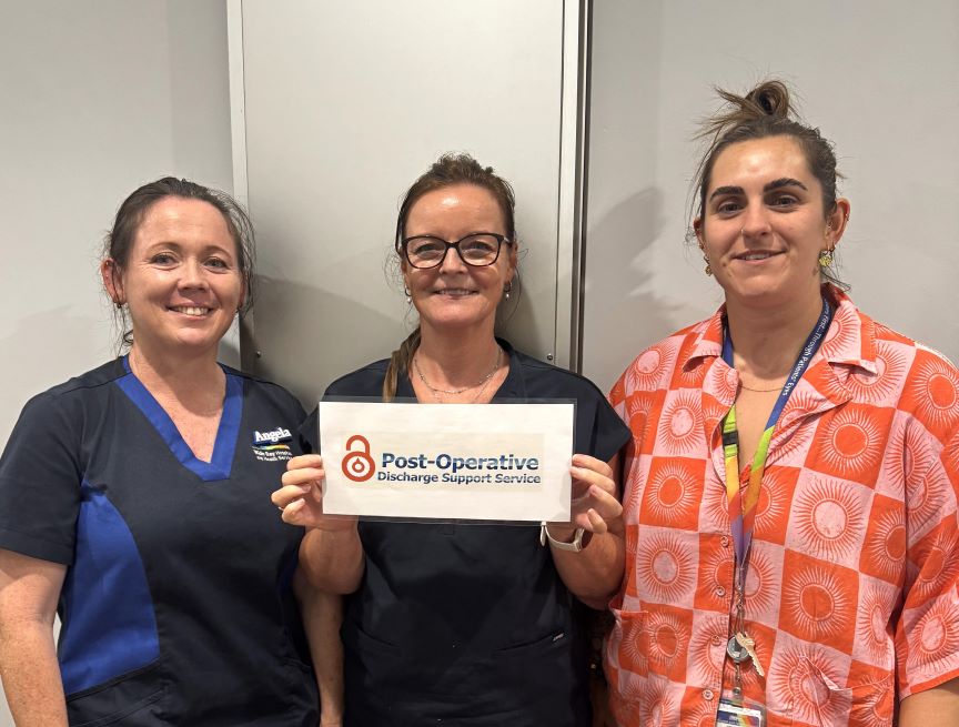 Three female employees from the post-operative discharge service